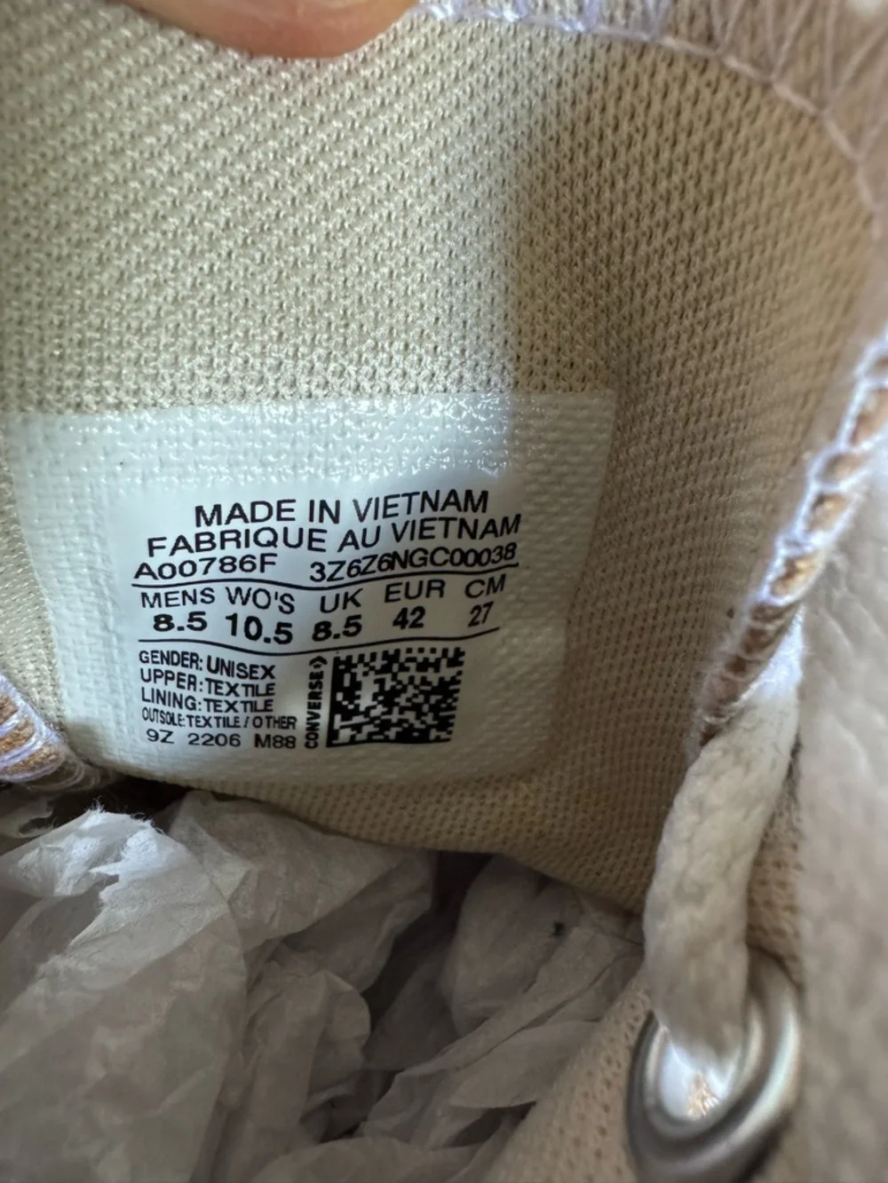 Converse High-Top Sneakers Sand Dune - Unisex M 8.5, W 10.5 - Picture 2 of 4